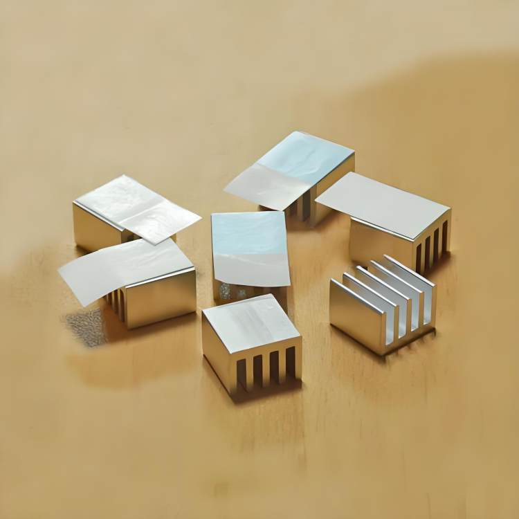 五金沖壓加工的“三板斧”：沖裁、彎曲、拉伸的工藝密碼